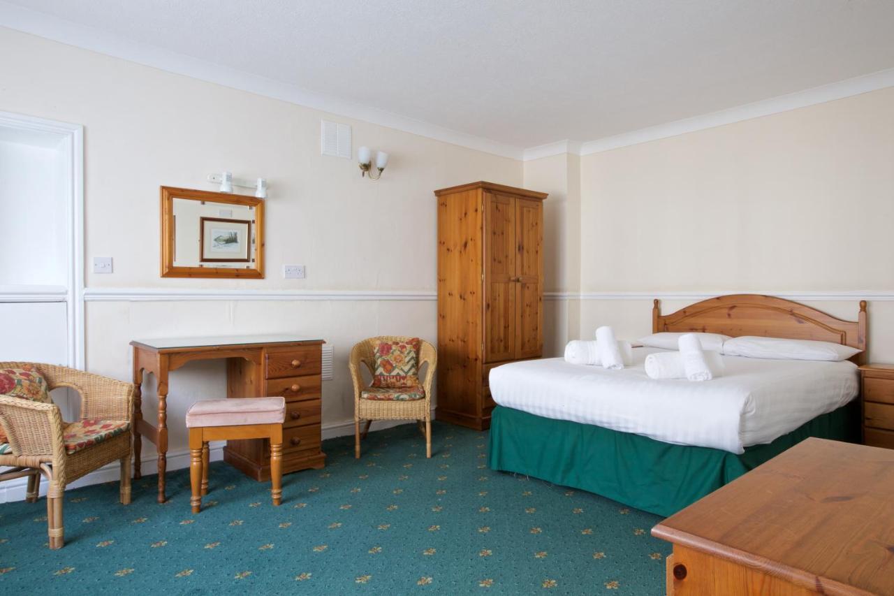 The Derwentwater Hotel Портинскейл Екстериор снимка