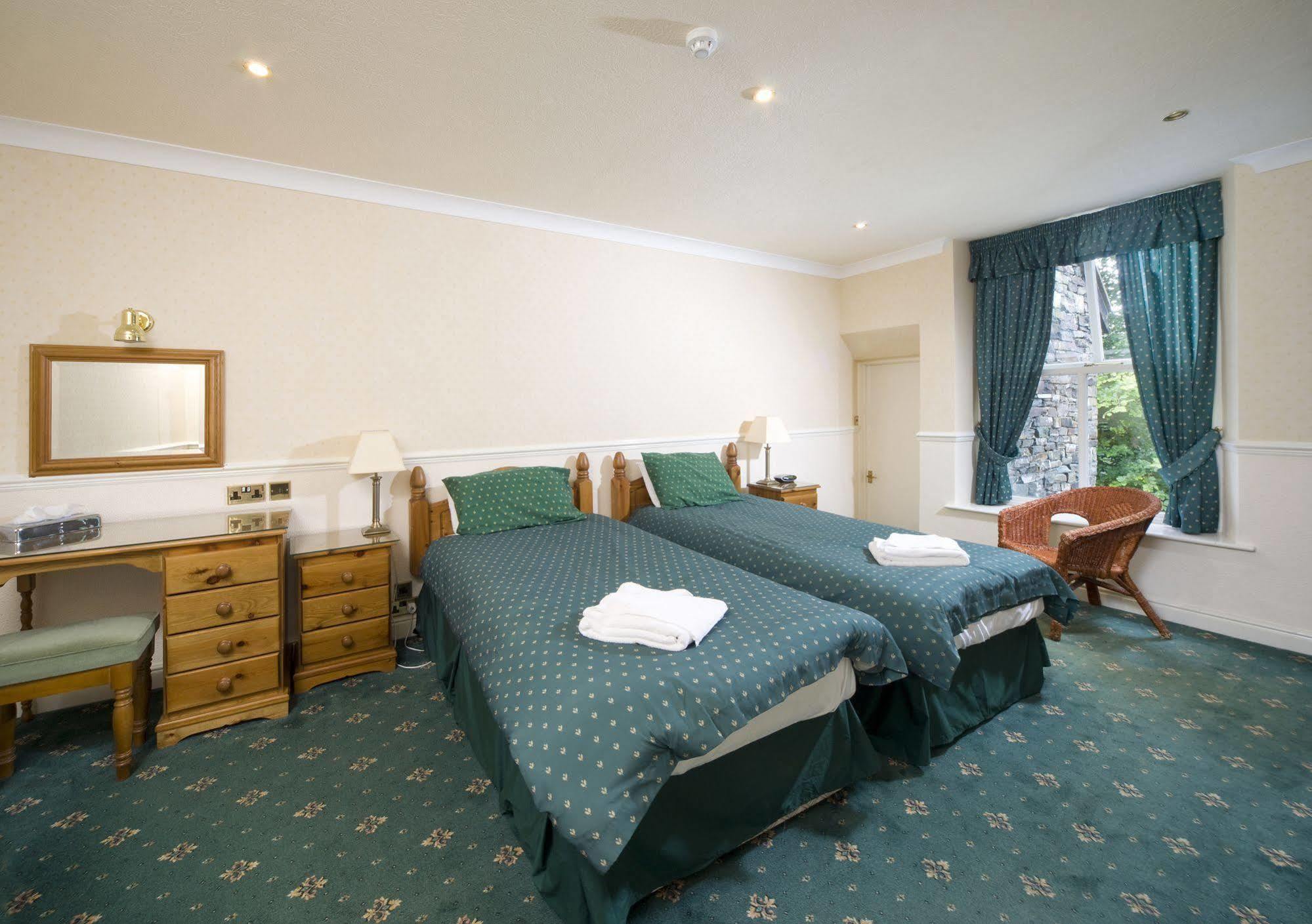 The Derwentwater Hotel Портинскейл Екстериор снимка